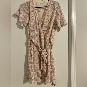 ✨sweet floral wrap dress✨